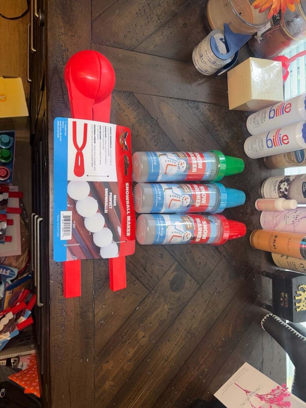 Flexible Flyer Red Snowball Maker and 2 Snow Markers Winter Toy Set